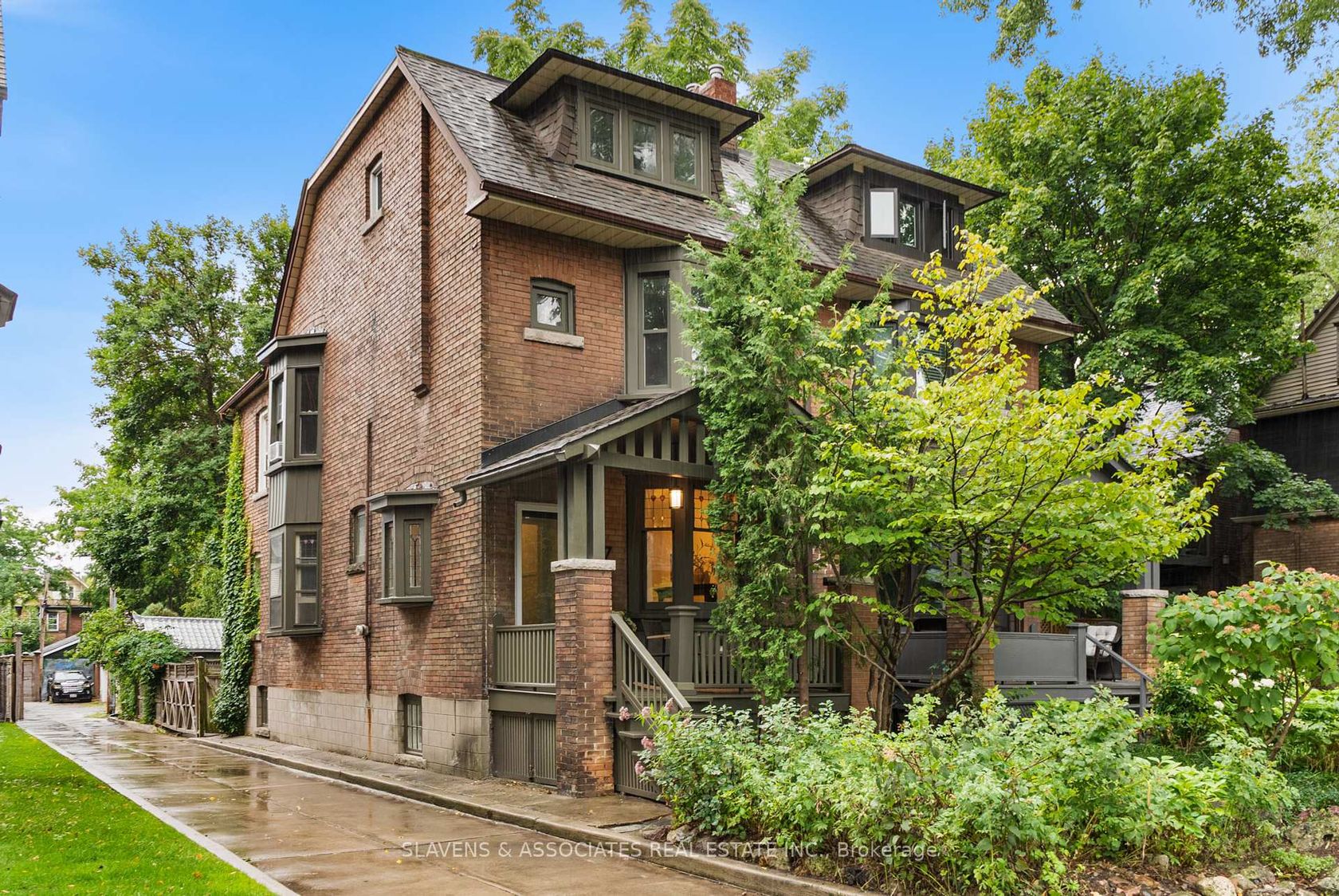 37 Constance Street, Swansea, Toronto 