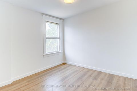 Photo 20 at 18 Conway Avenue, Oakwood Village, Toronto