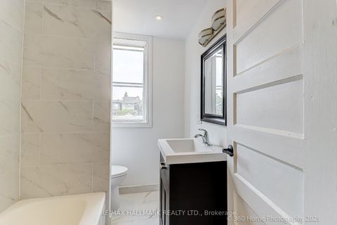 Photo 21 at 18 Conway Avenue, Oakwood Village, Toronto