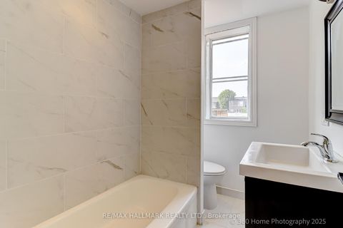 Photo 22 at 18 Conway Avenue, Oakwood Village, Toronto