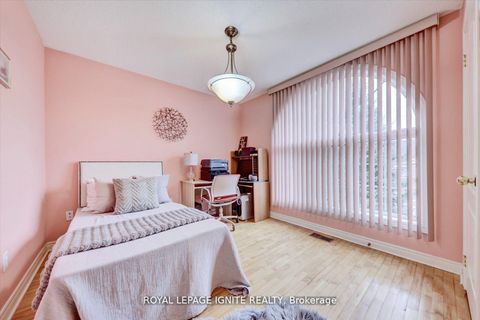 Photo 22 at 38 Rodda Boulevard, West Hill, Toronto