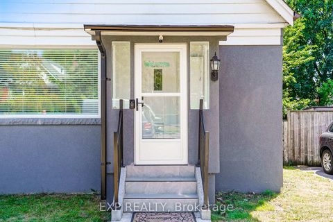 Photo 3 at 43 Southmead Road, Birchmount, Toronto