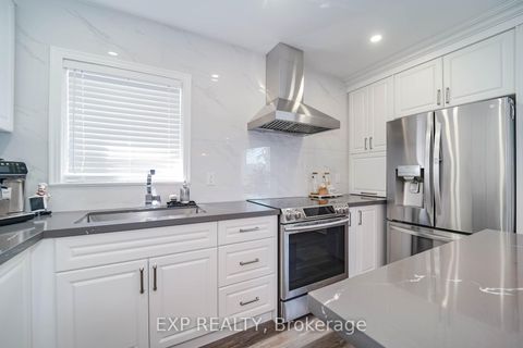 Photo 10 at 43 Southmead Road, Birchmount, Toronto