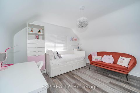 Photo 20 at 43 Southmead Road, Birchmount, Toronto