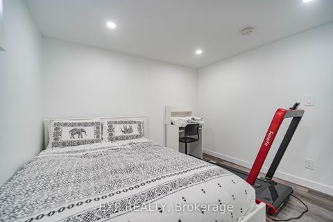 Photo 31 at 43 Southmead Road, Birchmount, Toronto