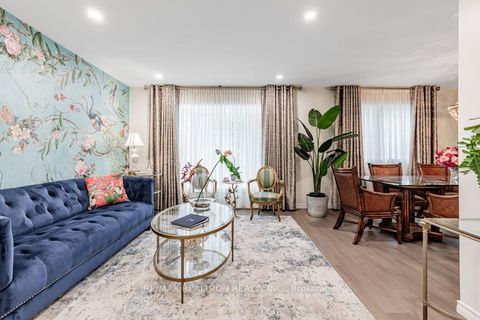 Photo 3 at 17 Tillbrook Court, Malvern, Toronto