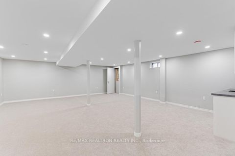 Photo 19 at 17 Tillbrook Court, Malvern, Toronto