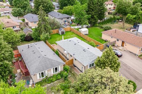 Photo 28 at 17 Tillbrook Court, Malvern, Toronto