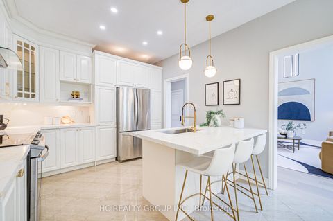 Photo 17 at 44 Palomino Drive, Westbrook, Richmond Hill