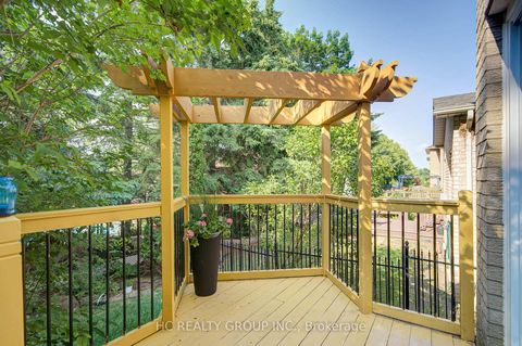 Photo 42 at 44 Palomino Drive, Westbrook, Richmond Hill