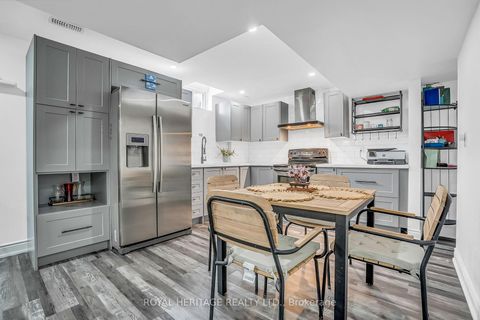 Photo 41 at 846 Hanmore Court, Pinecrest, Oshawa