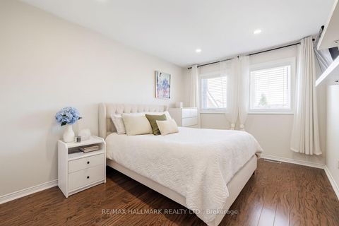 Photo 29 at 2 Michelle Drive, East Woodbridge, Vaughan