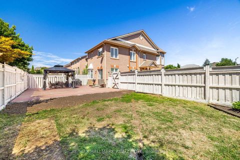 Photo 44 at 2 Michelle Drive, East Woodbridge, Vaughan