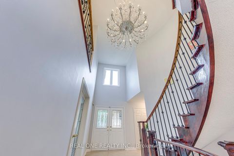 Photo 6 at 1237 Woodview Drive, GA Glen Abbey, Oakville