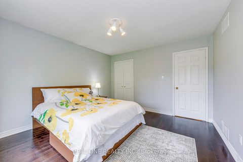 Photo 34 at 1237 Woodview Drive, GA Glen Abbey, Oakville