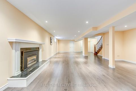 Photo 42 at 1237 Woodview Drive, GA Glen Abbey, Oakville