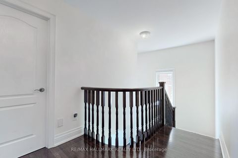 Photo 20 at 83 Via Borghese Street, Vellore Village, Vaughan