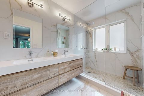 Photo 24 at 83 Via Borghese Street, Vellore Village, Vaughan