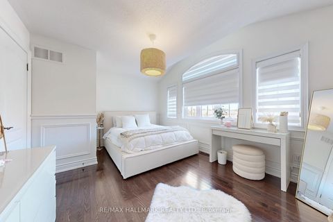 Photo 26 at 83 Via Borghese Street, Vellore Village, Vaughan