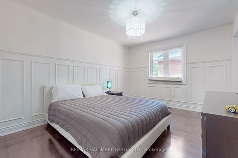 Photo 28 at 83 Via Borghese Street, Vellore Village, Vaughan