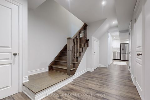 Photo 35 at 83 Via Borghese Street, Vellore Village, Vaughan