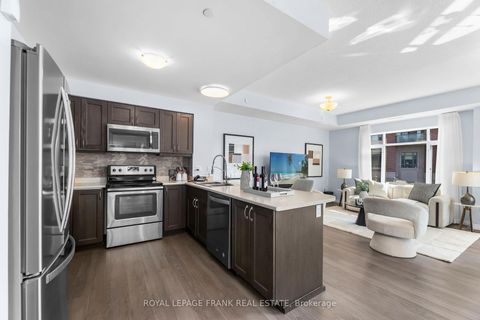 Photo 14 at 320 - 420 William Graham Drive, Rural Aurora, Aurora