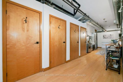 Photo 12 at 5 - 189 Queen Street E, Moss Park, Toronto