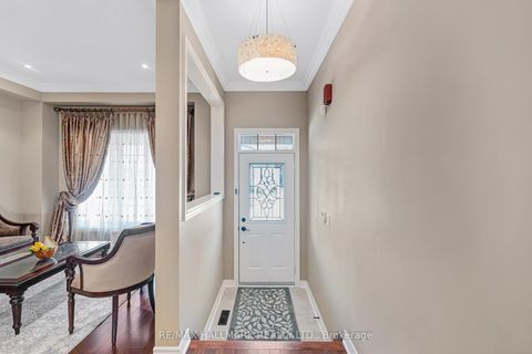 Photo 3 at 91 Capera Drive, Vellore Village, Vaughan