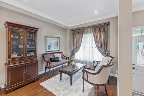 Photo 5 at 91 Capera Drive, Vellore Village, Vaughan