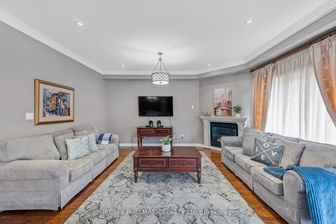 Photo 9 at 91 Capera Drive, Vellore Village, Vaughan