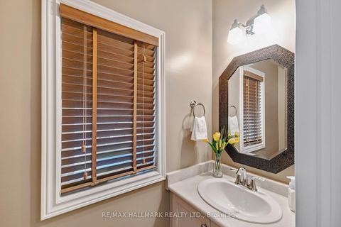 Photo 20 at 91 Capera Drive, Vellore Village, Vaughan