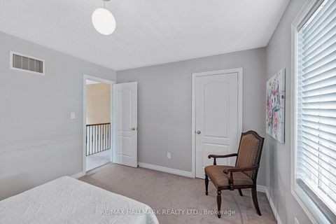 Photo 30 at 91 Capera Drive, Vellore Village, Vaughan