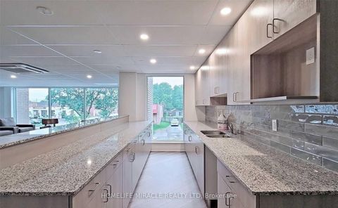 Photo 2 at 417 - 1 Falaise Road, West Hill, Toronto