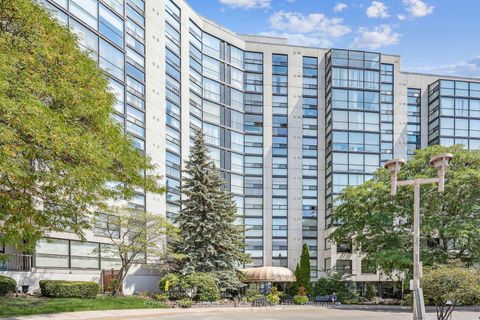 Photo 0 at 417 - 30 Harding Boulevard W, North Richvale, Richmond Hill
