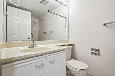 Photo 27 at 417 - 30 Harding Boulevard W, North Richvale, Richmond Hill