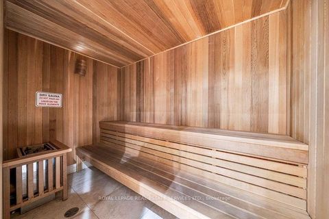Photo 37 at 417 - 30 Harding Boulevard W, North Richvale, Richmond Hill