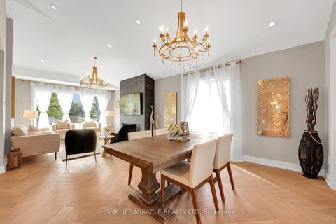 Photo 9 at 125 Elmcrest Road, West Deane, Toronto