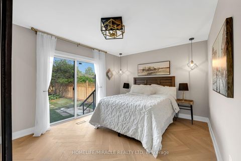 Photo 15 at 125 Elmcrest Road, West Deane, Toronto