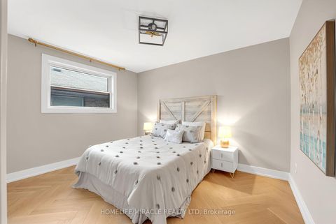 Photo 20 at 125 Elmcrest Road, West Deane, Toronto