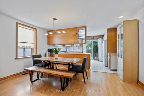 Photo 12 at 23 Edith Drive, Eglinton, Toronto