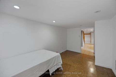 Photo 30 at 23 Edith Drive, Eglinton, Toronto