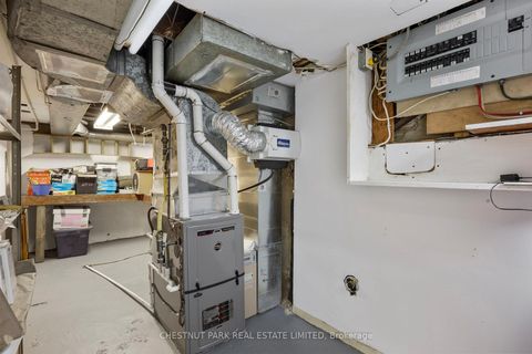 Photo 32 at 23 Edith Drive, Eglinton, Toronto