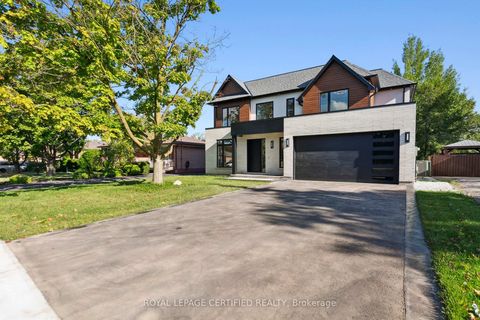 Photo 1 at 2082 Bridge Road, WO West, Oakville