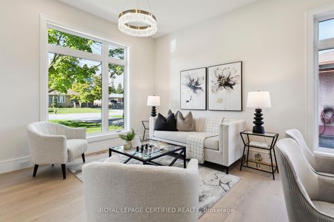 Photo 6 at 2082 Bridge Road, WO West, Oakville