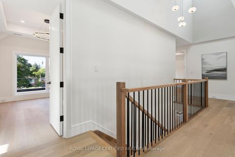 Photo 19 at 2082 Bridge Road, WO West, Oakville