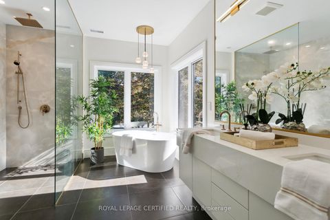 Photo 24 at 2082 Bridge Road, WO West, Oakville