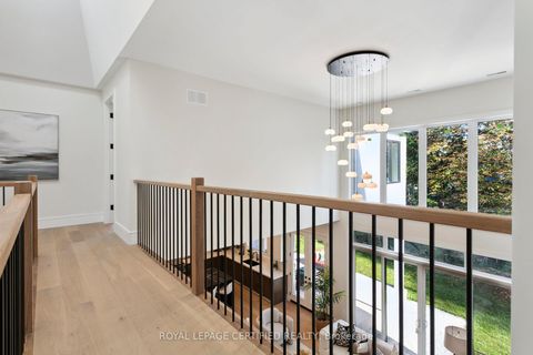 Photo 33 at 2082 Bridge Road, WO West, Oakville