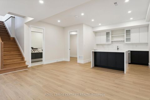 Photo 34 at 2082 Bridge Road, WO West, Oakville