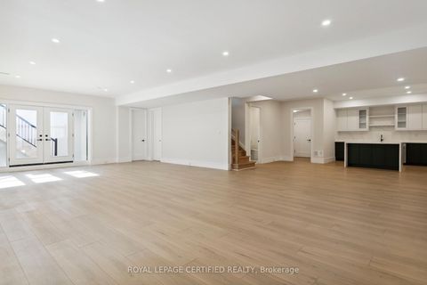Photo 36 at 2082 Bridge Road, WO West, Oakville