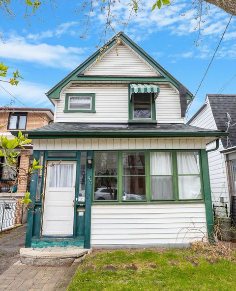 Photo 2 at 43 King Edward Avenue, Lumsden, Toronto